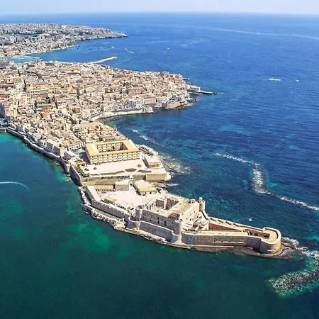 Ortigia 116 Апартаменты Сиракузы
